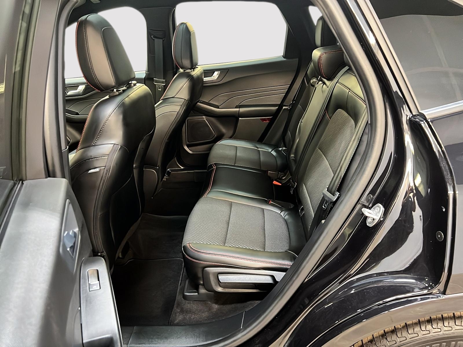 Ford Escape ST LINE TECH TOIT PANO NAV 4RM 2024 - image #10