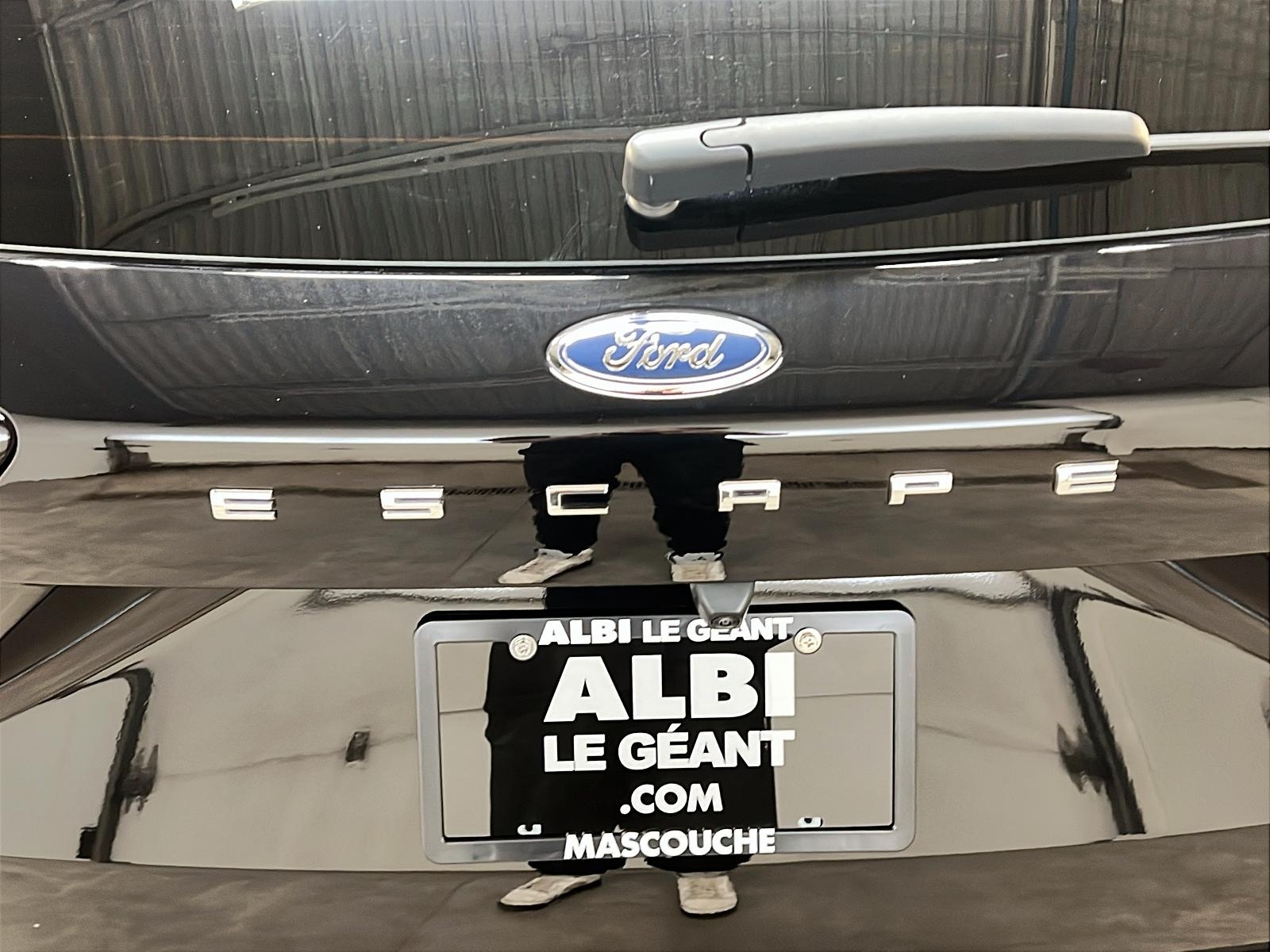 Ford Escape ST LINE TECH TOIT PANO NAV 4RM 2024 - image #29