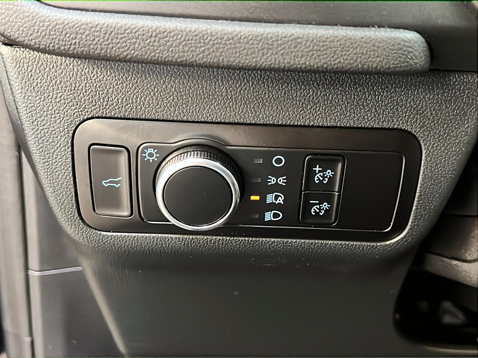 Ford Escape ST LINE TECH TOIT PANO NAV 4RM 2024 - image #23