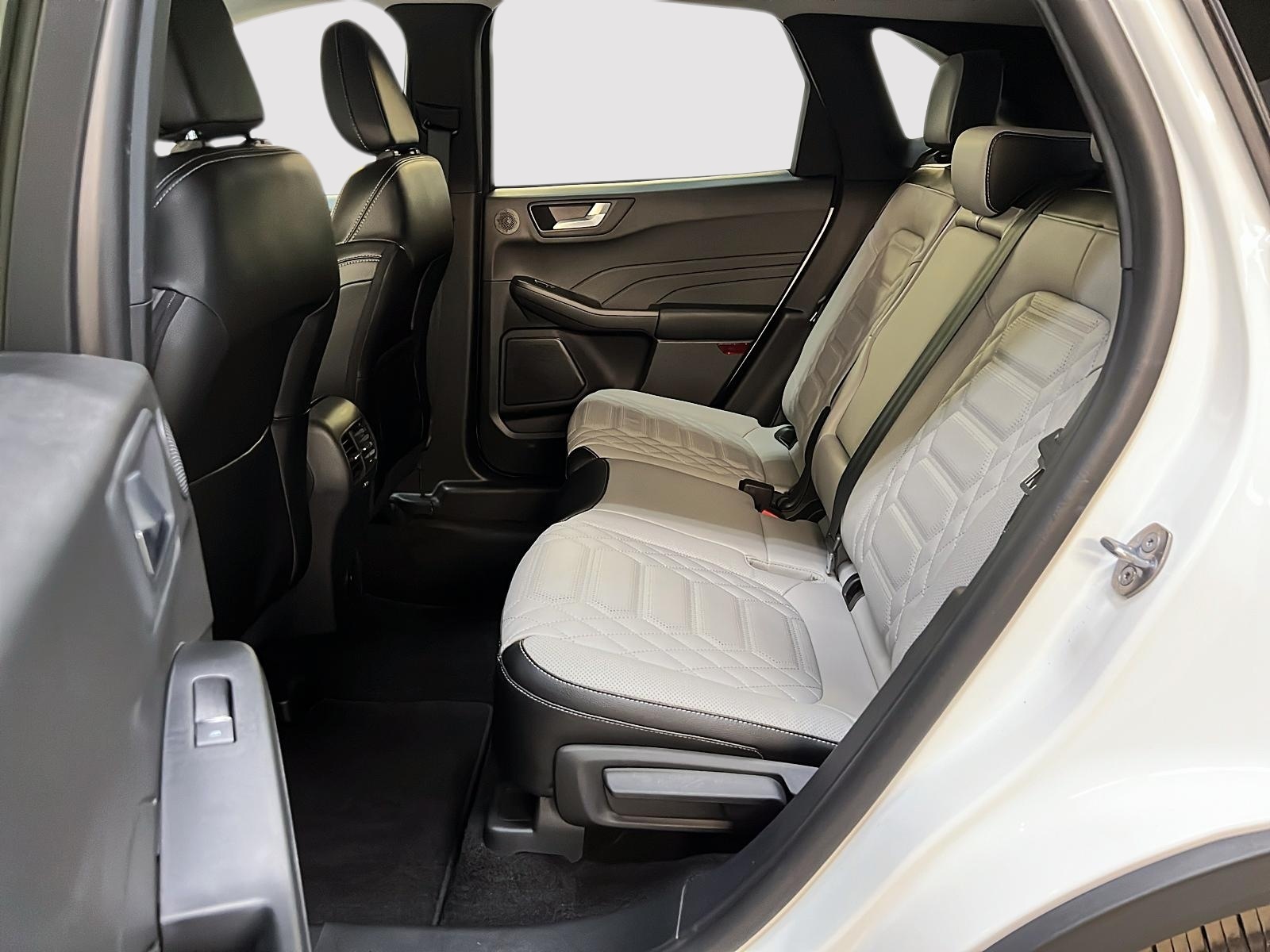 Ford Escape PLUG IN CUIR NAV 2024 - image #9