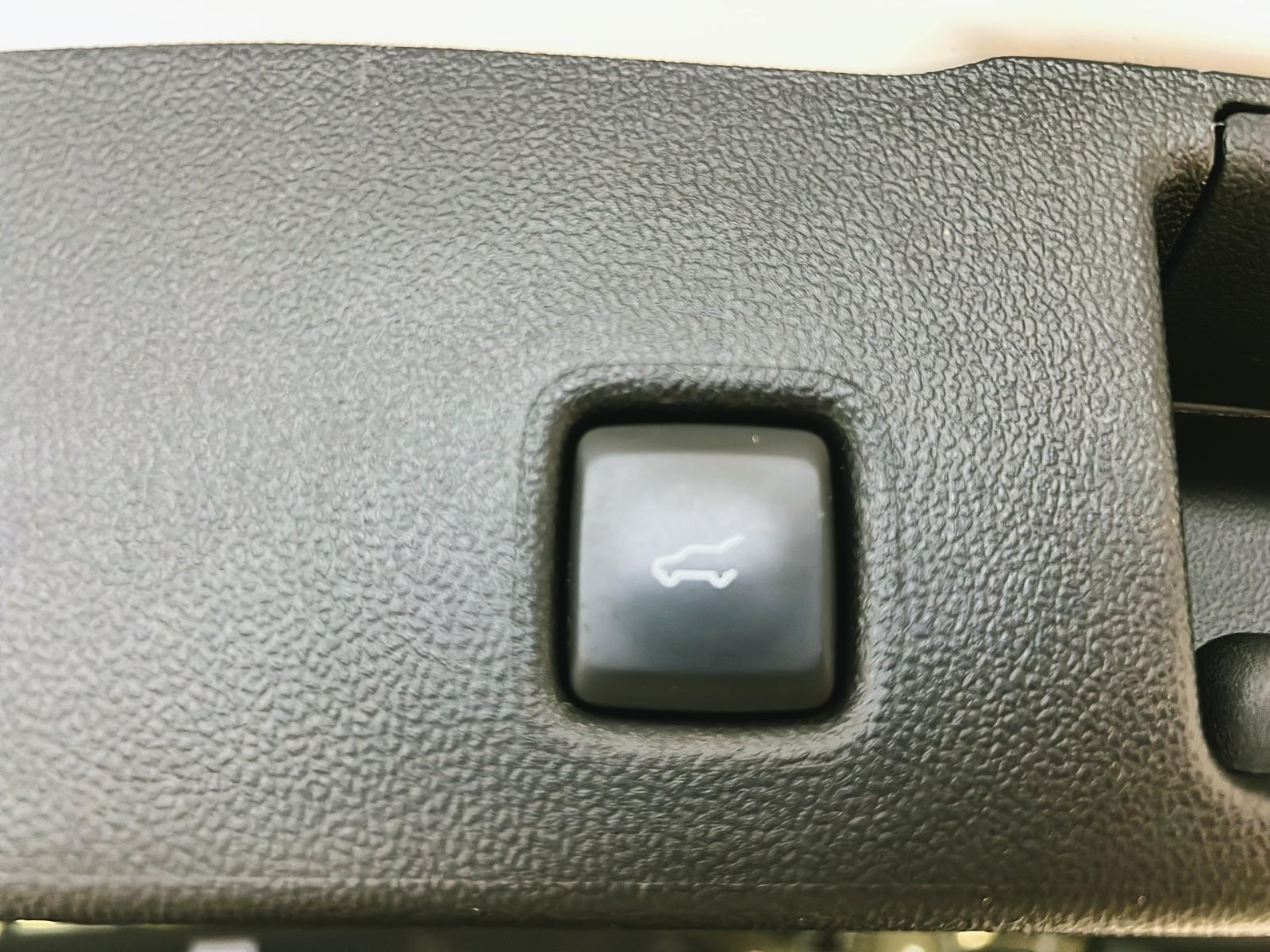 Ford Escape PLUG IN CUIR VAV 2024 - image #13