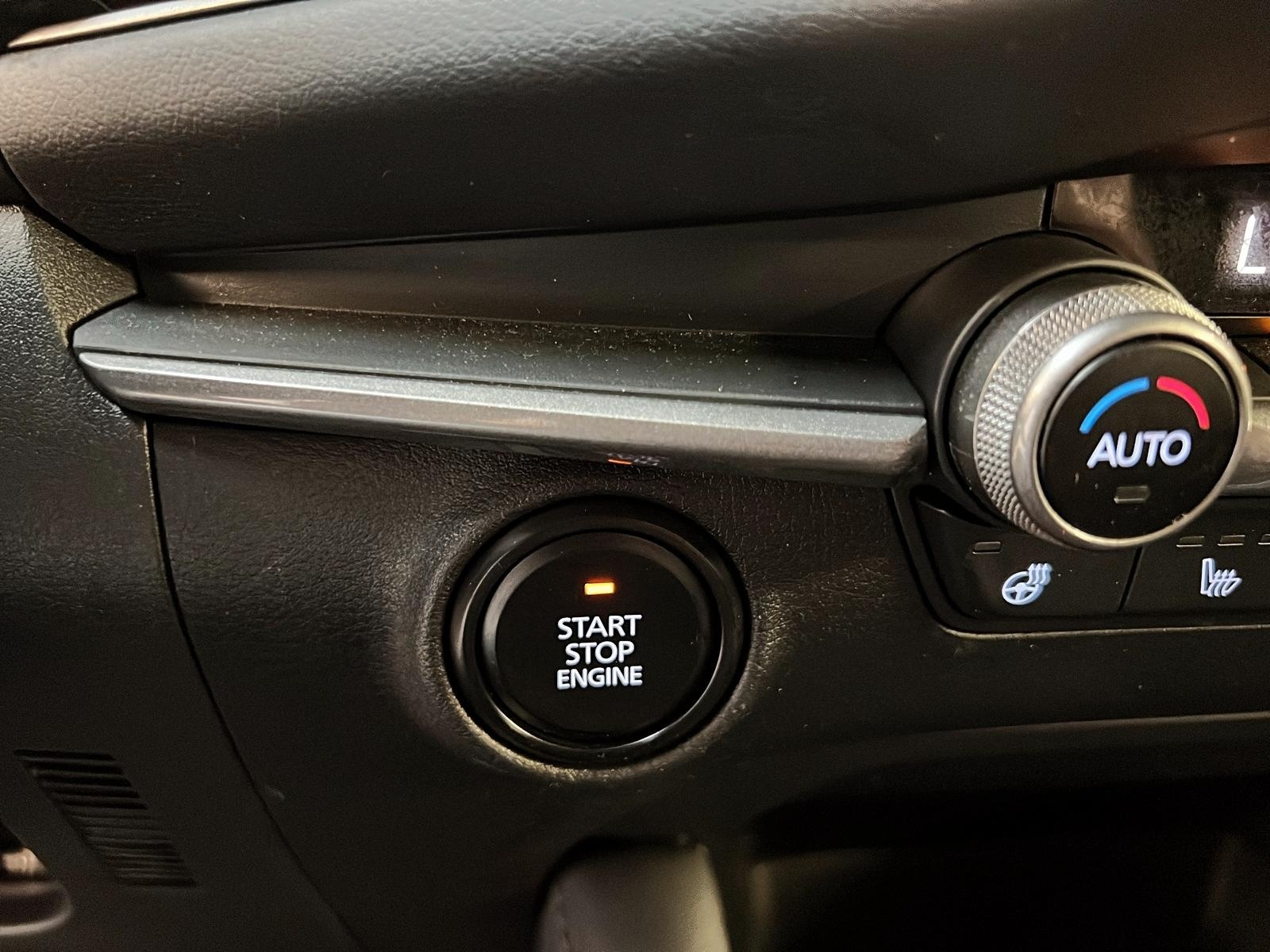 Mazda Mazda3 GS 2023 - image #18