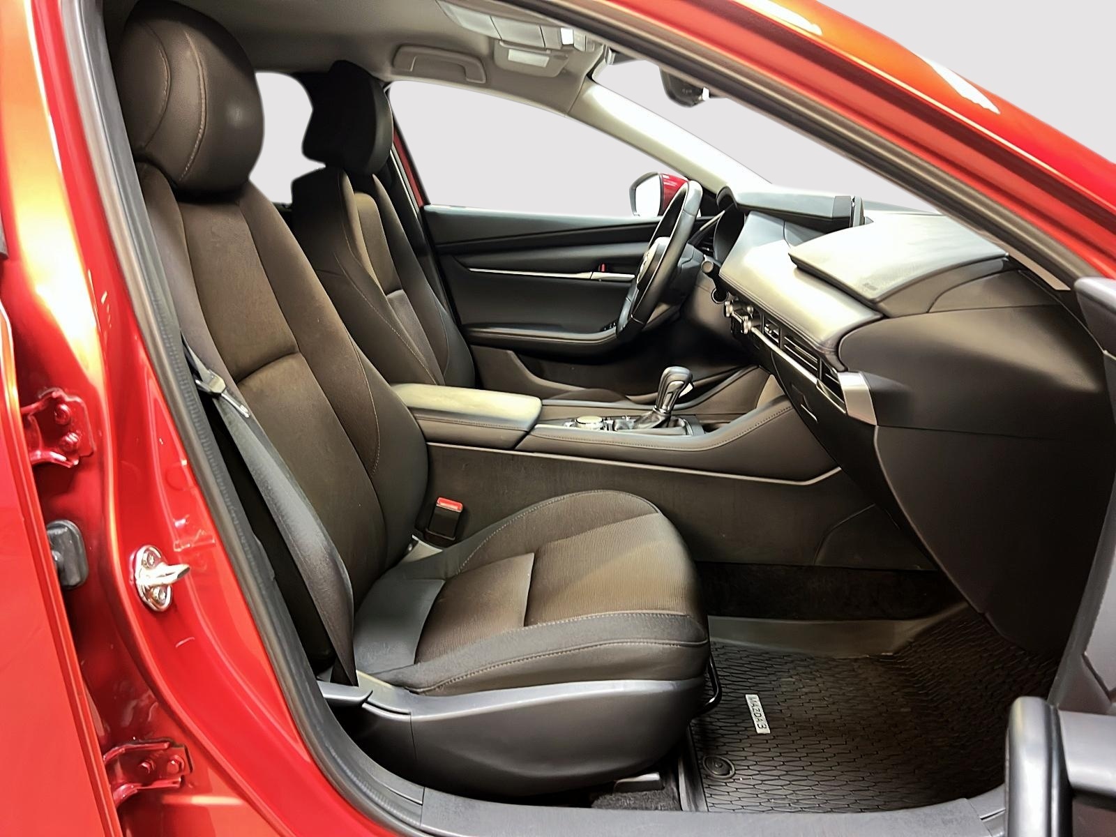 Mazda Mazda3 GS 2023 - image #8