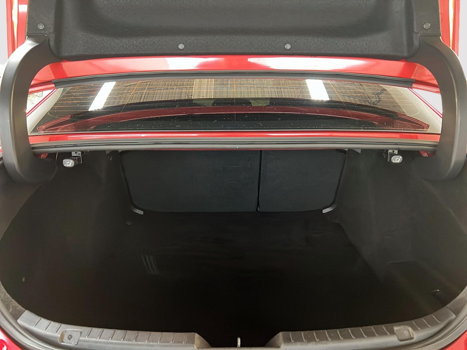 Mazda Mazda3 GS 2023 - image #12