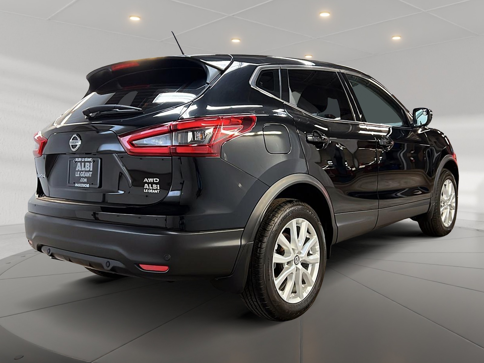 Nissan Qashqai S 4RM 2023 - image #4