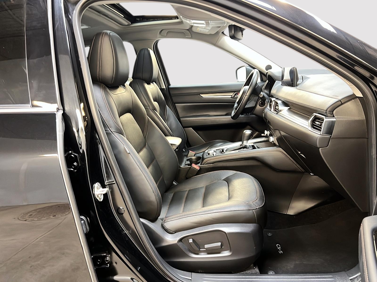 Mazda CX-5 GT CUIR TOIT NAV 4RM 2023 - image #8