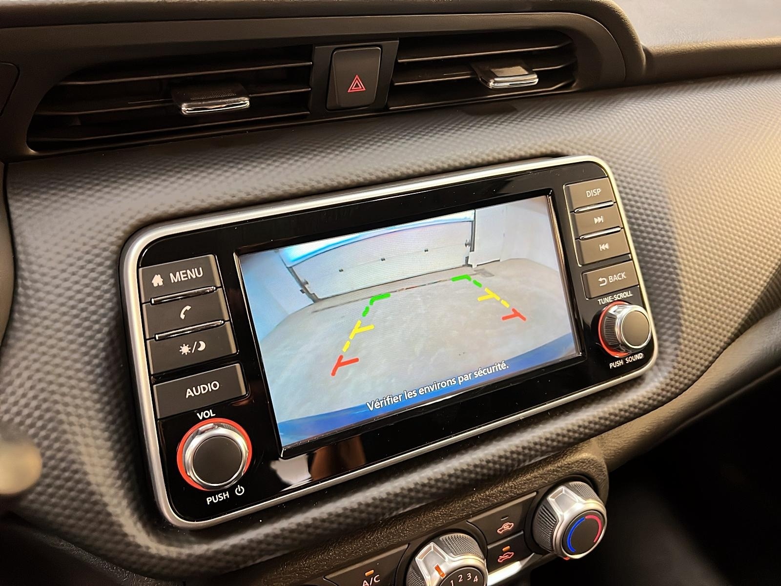 Nissan Kicks S 2024 - image #16