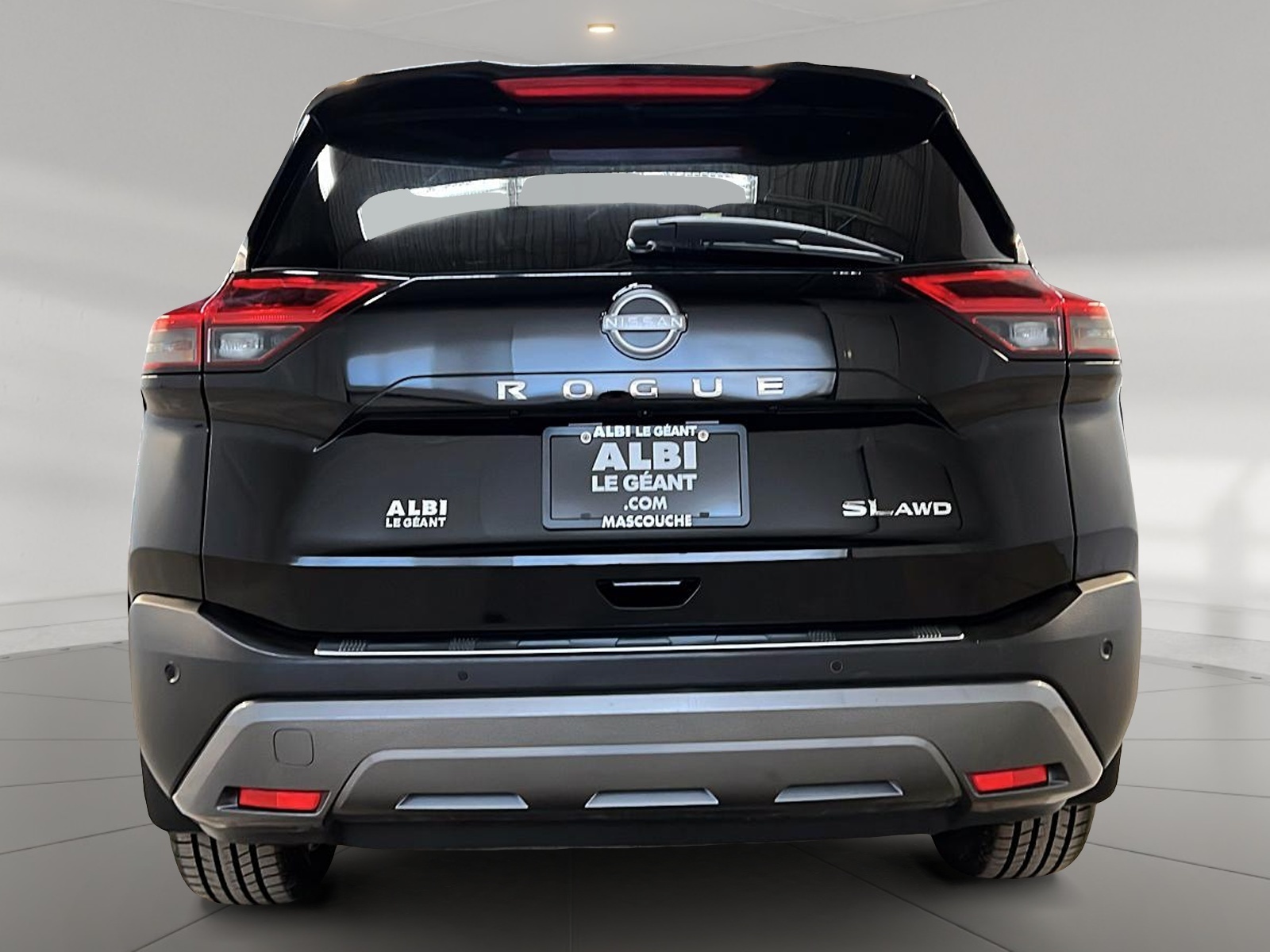 Nissan Rogue SL CUIR TOIT PANO NAV 4RM 2023 - image #5