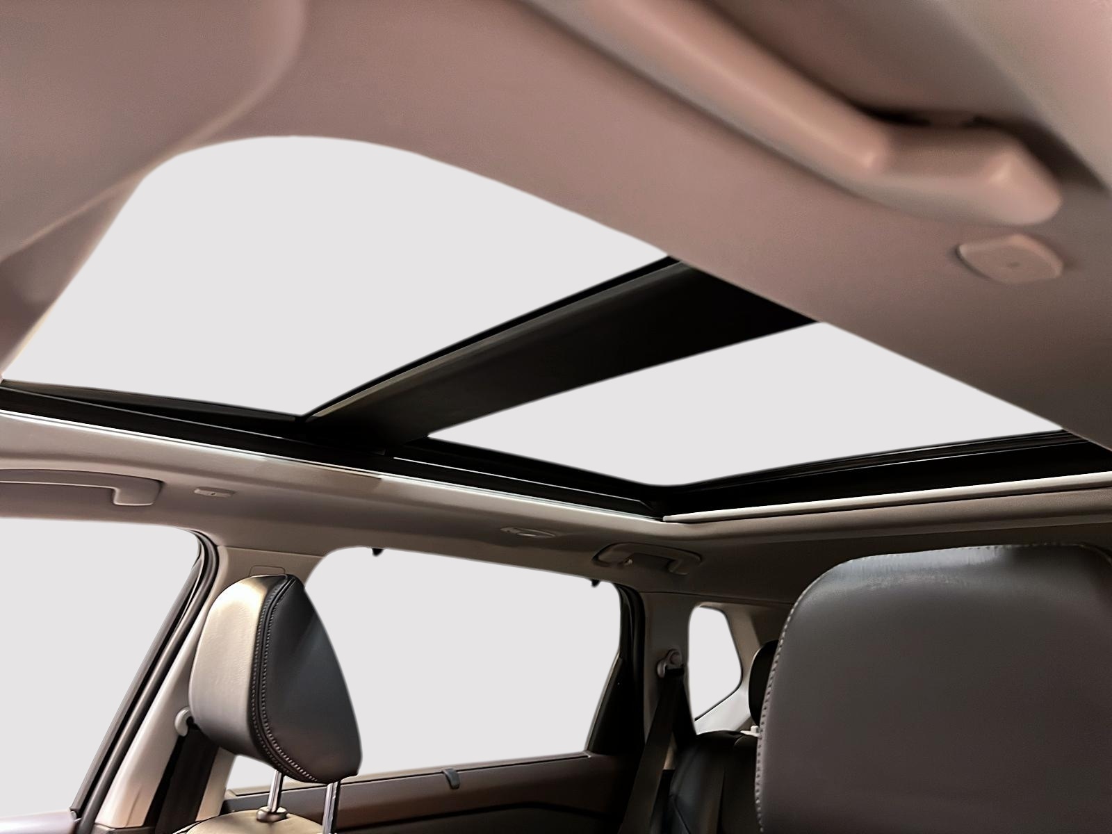 Nissan Rogue SL CUIR TOIT PANO NAV 4RM 2023 - image #10