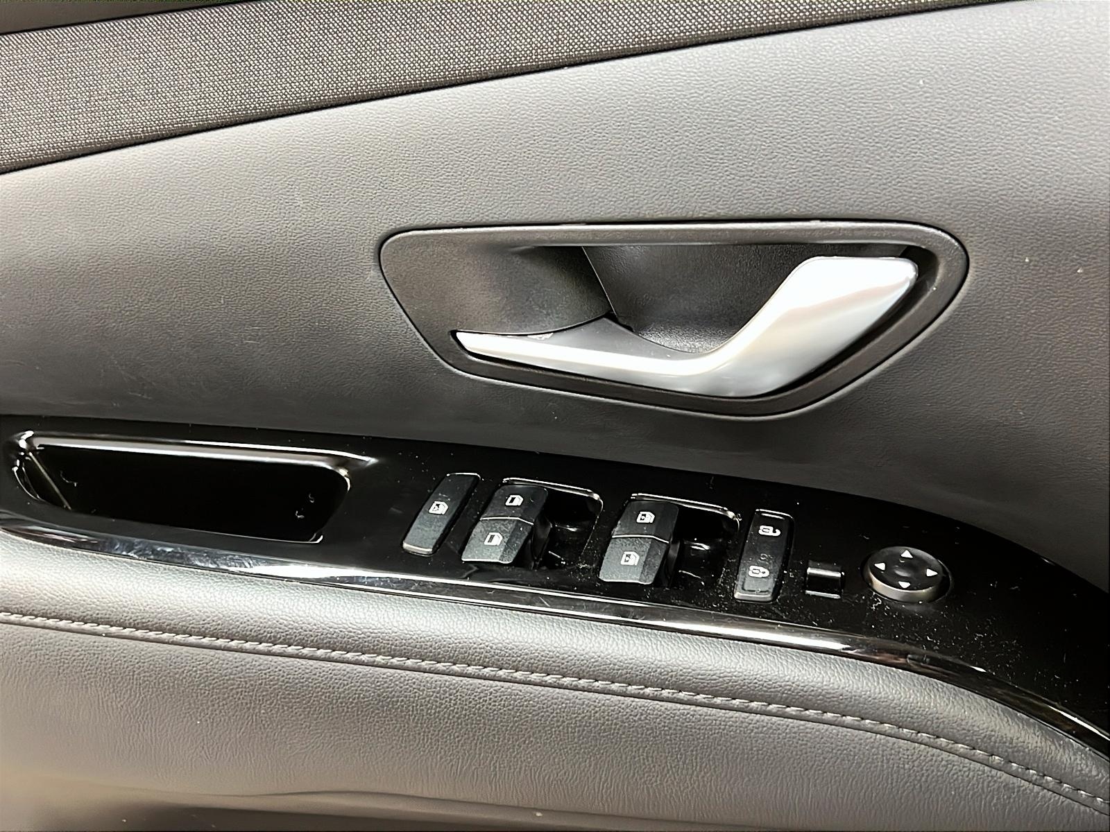 Hyundai Tucson LUXURY HYBRID CUIR TOIT PANO NAV 4RM 2023 - image #24