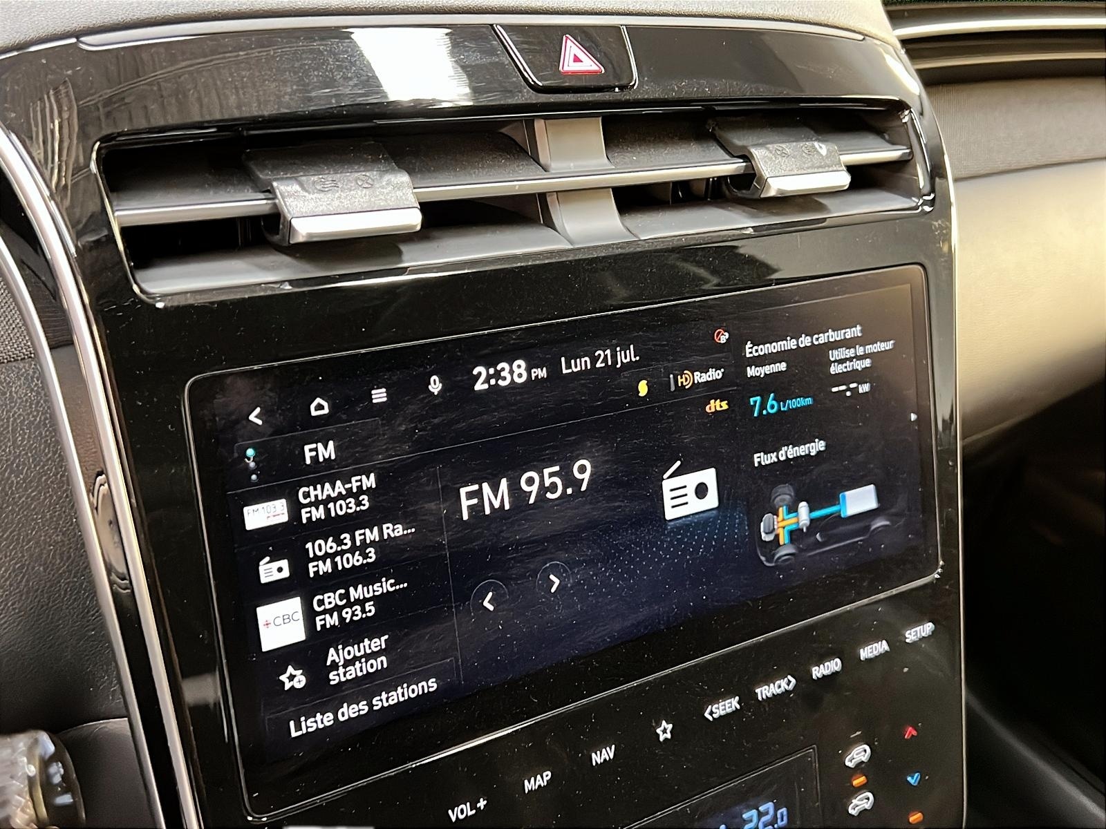 Hyundai Tucson LUXURY HYBRID CUIR TOIT PANO NAV 4RM 2023 - image #17