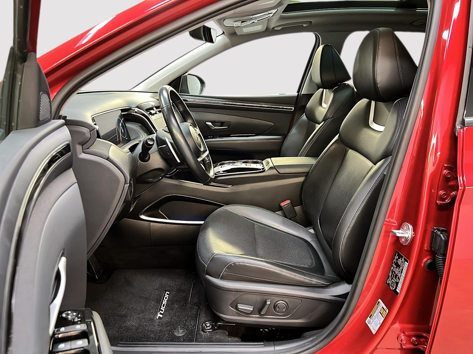 Hyundai Tucson LUXURY HYBRID CUIR TOIT PANO NAV 4RM 2023 - image #7