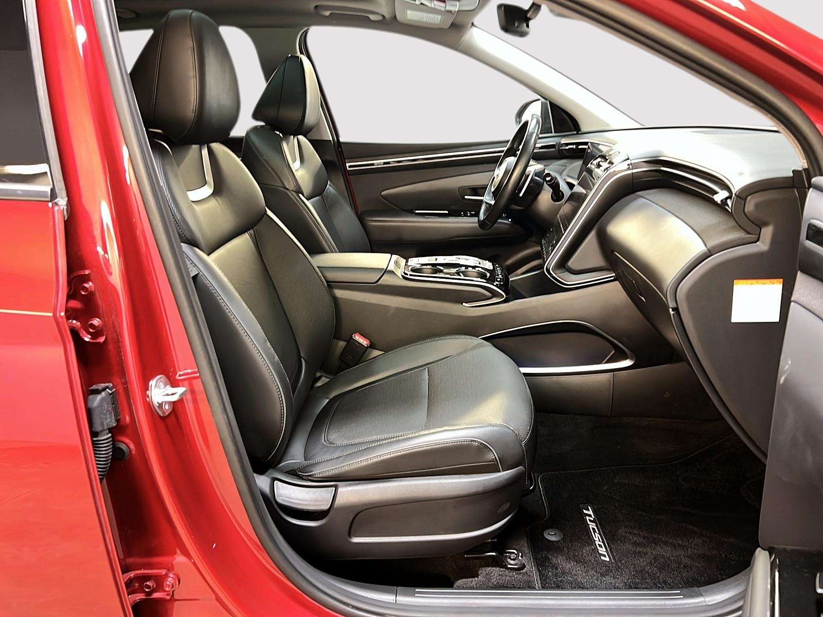 Hyundai Tucson LUXURY HYBRID CUIR TOIT PANO NAV 4RM 2023 - image #8