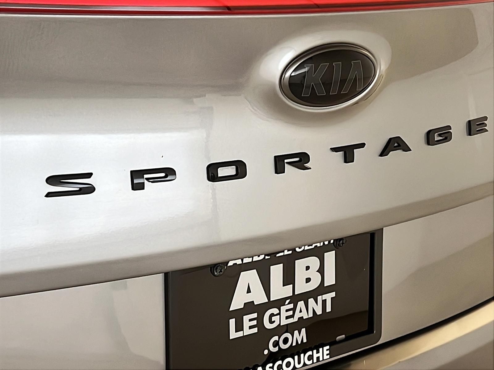 Kia Sportage LX NIGHTSKY 4RM 2022 - image #22