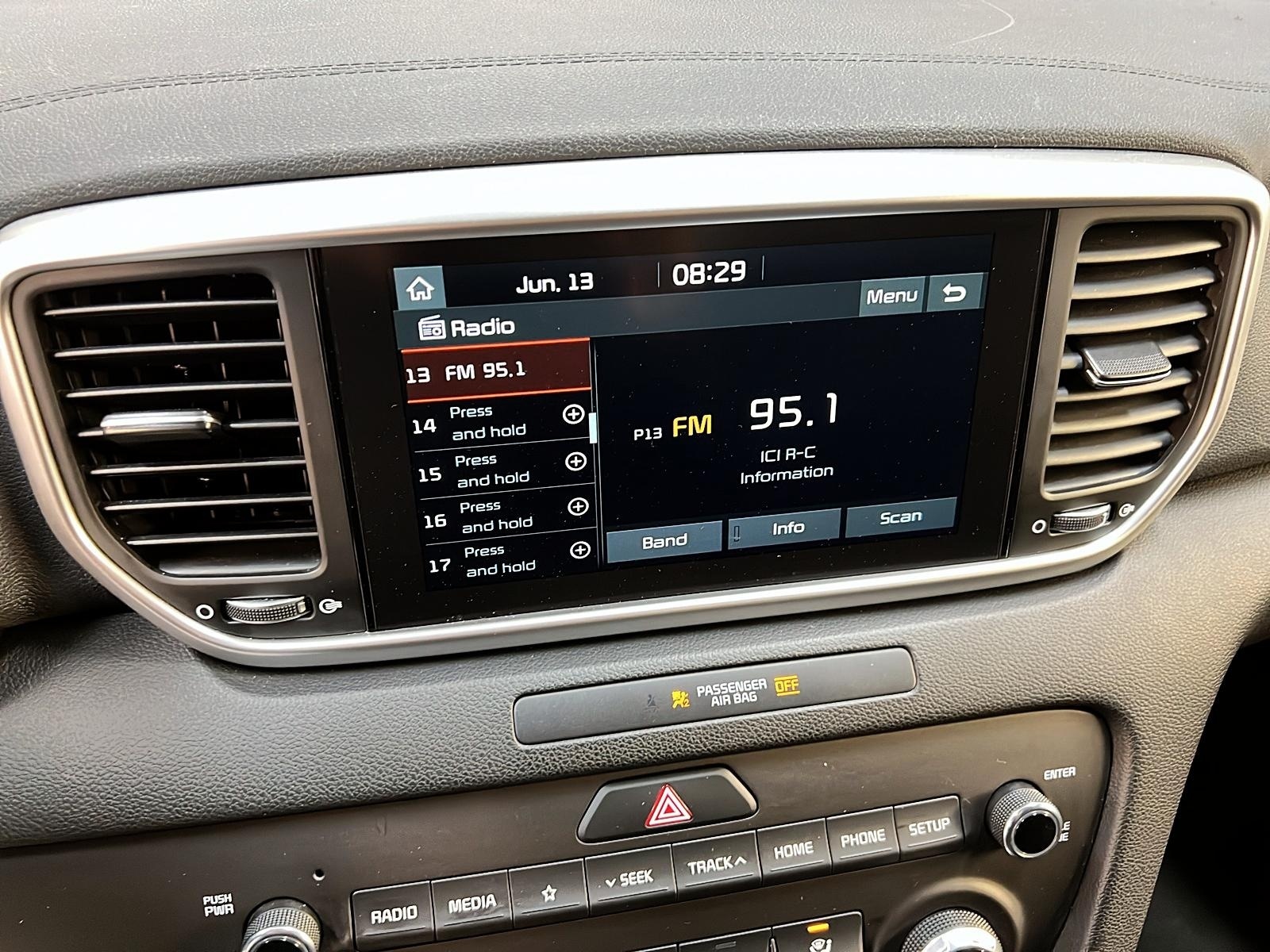 Kia Sportage LX NIGHTSKY 4RM 2022 - image #15