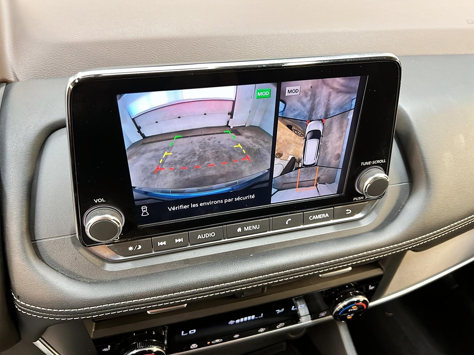 Nissan Rogue SV TOIT PANO 4RM 2023 - image #17