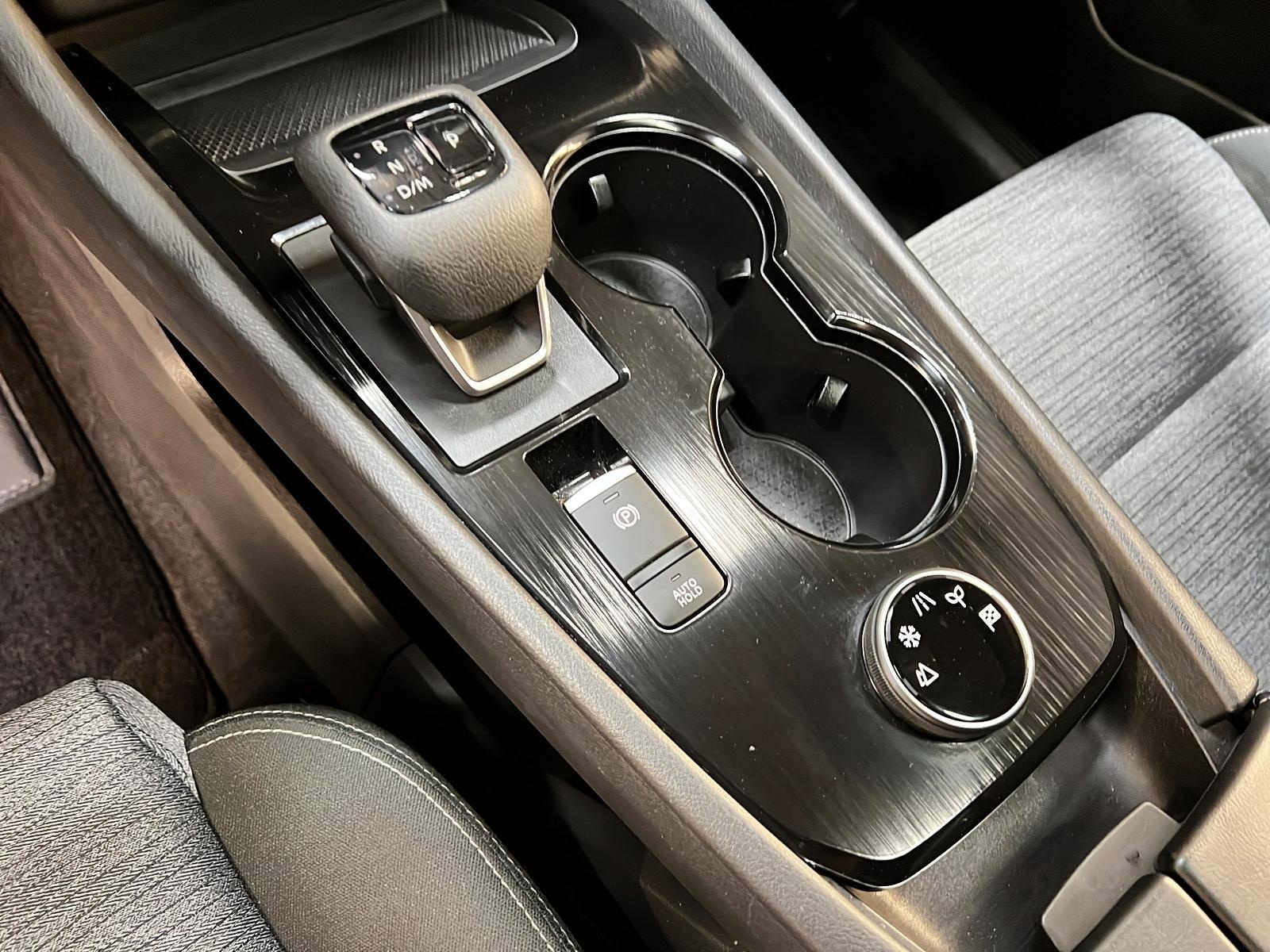 Nissan Rogue SV TOIT PANO 4RM 2023 - image #14