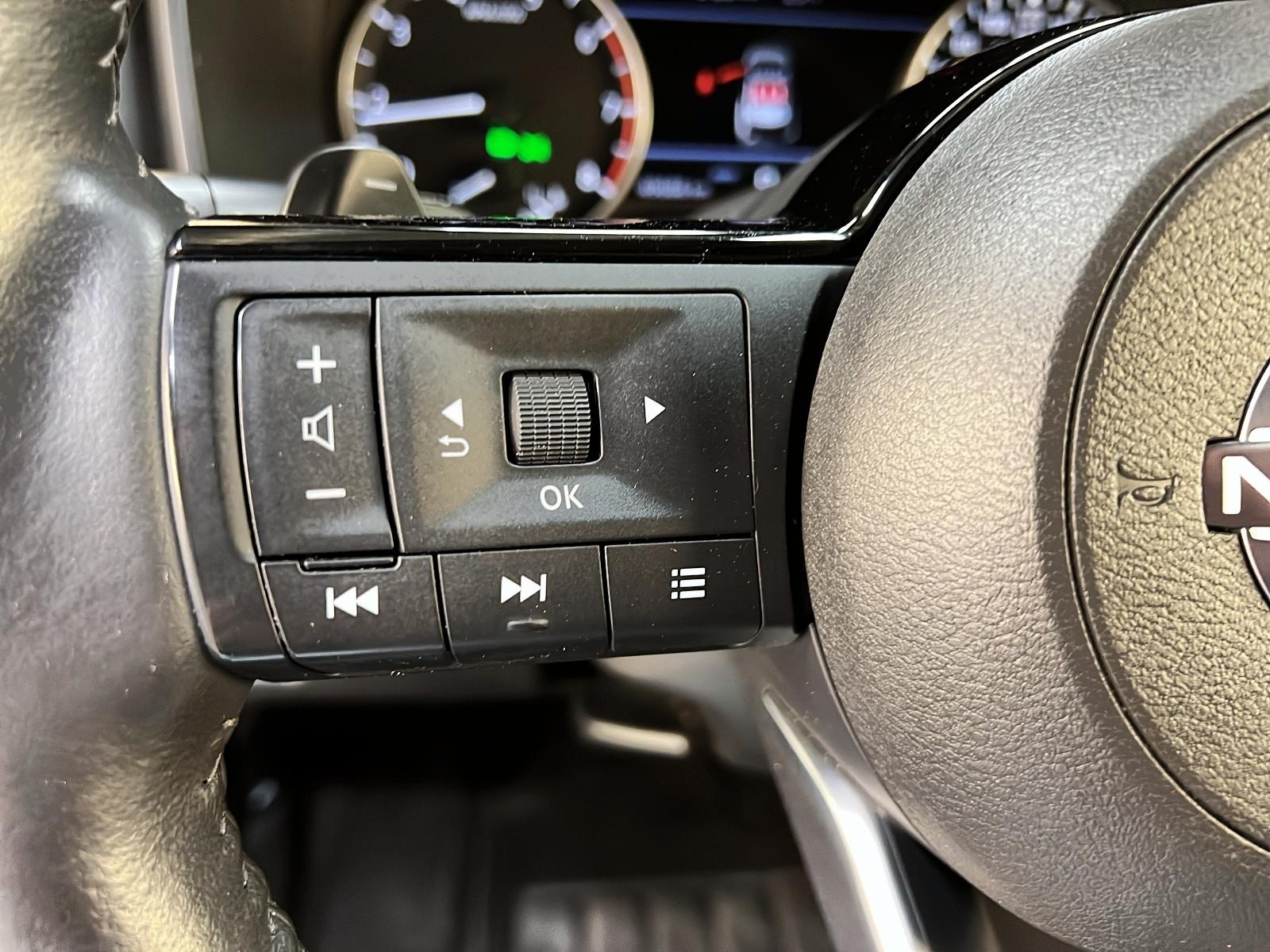 Nissan Rogue SV TOIT PANO 4RM 2023 - image #20