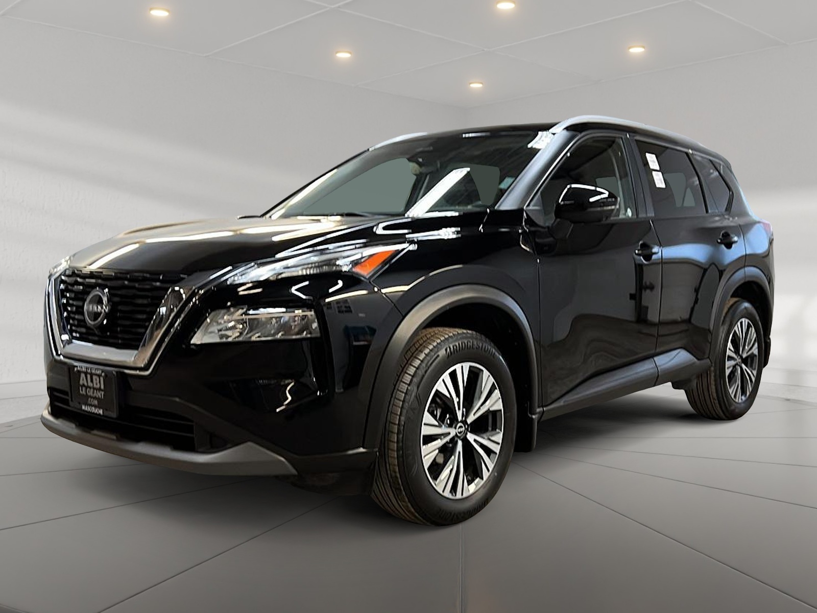Nissan Rogue SV TOIT PANO 4RM 2023 - image #1