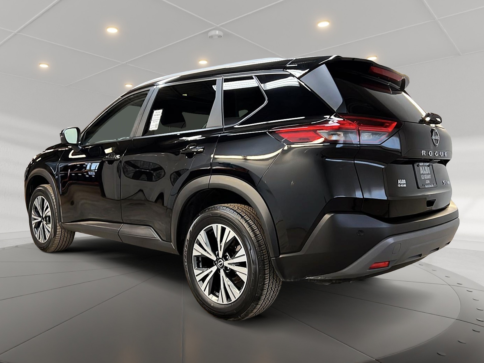 Nissan Rogue SV TOIT PANO 4RM 2023 - image #6