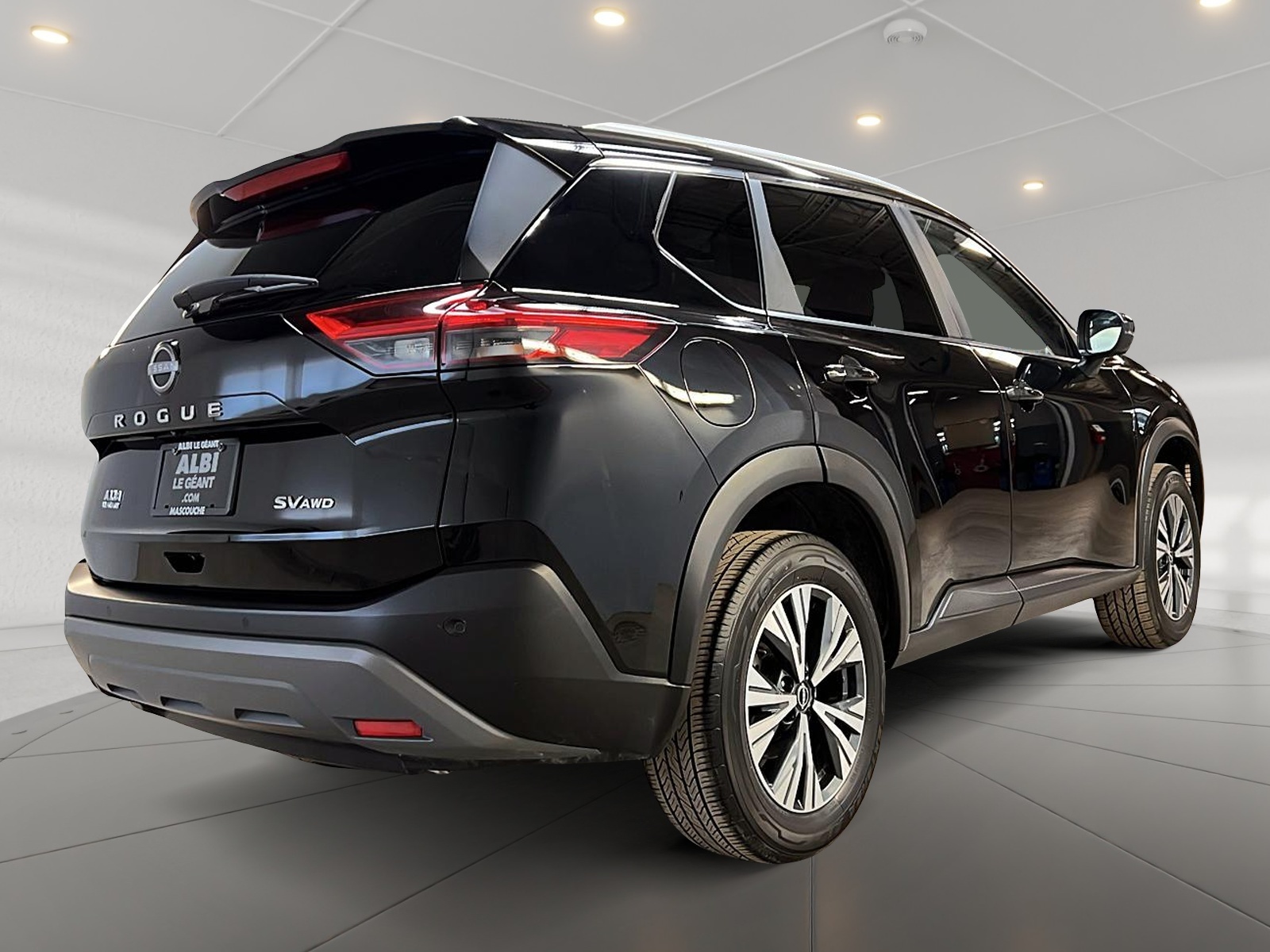 Nissan Rogue SV TOIT PANO 4RM 2023 - image #4