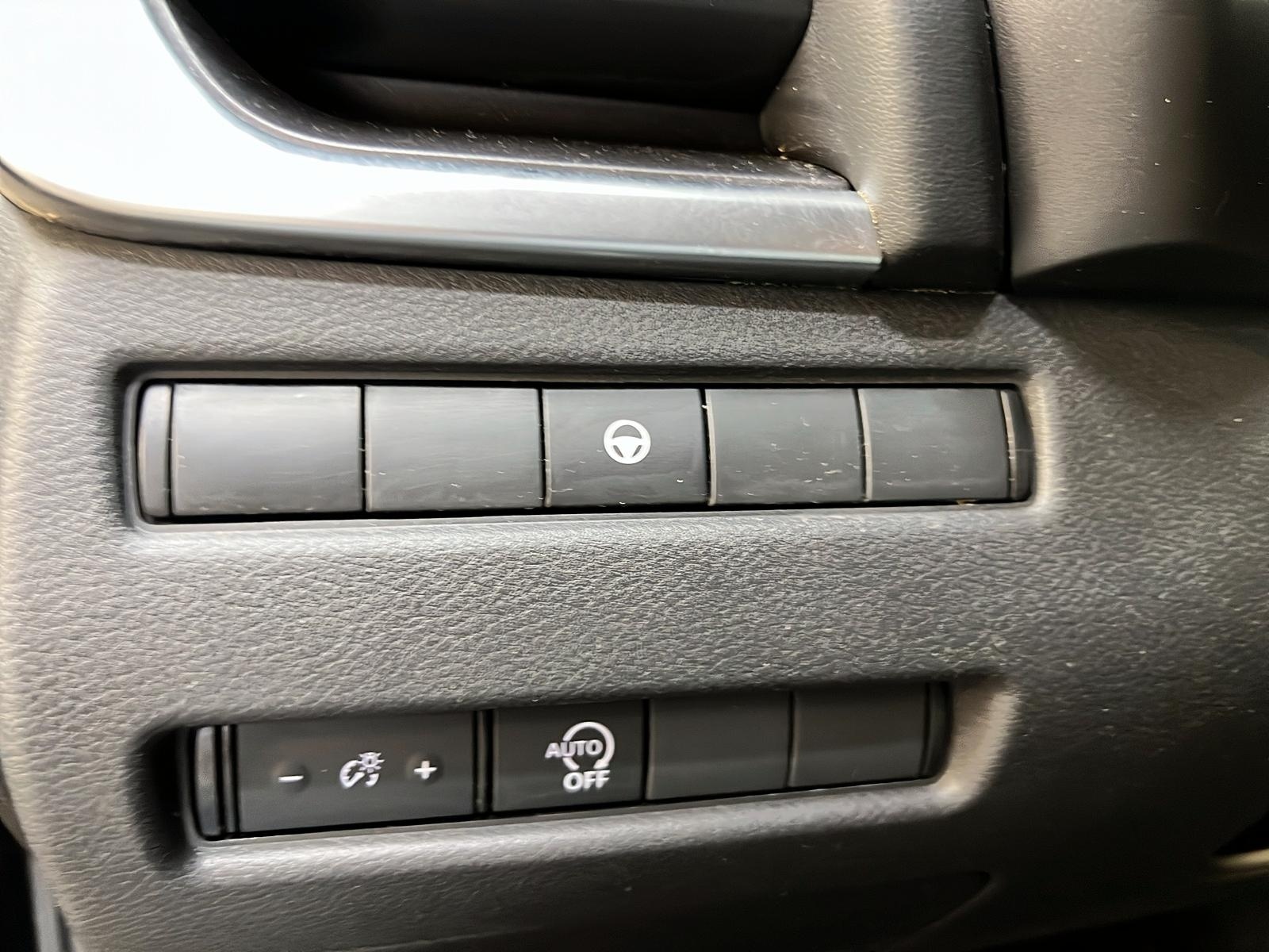 Nissan Rogue SV TOIT PANO 4RM 2023 - image #21