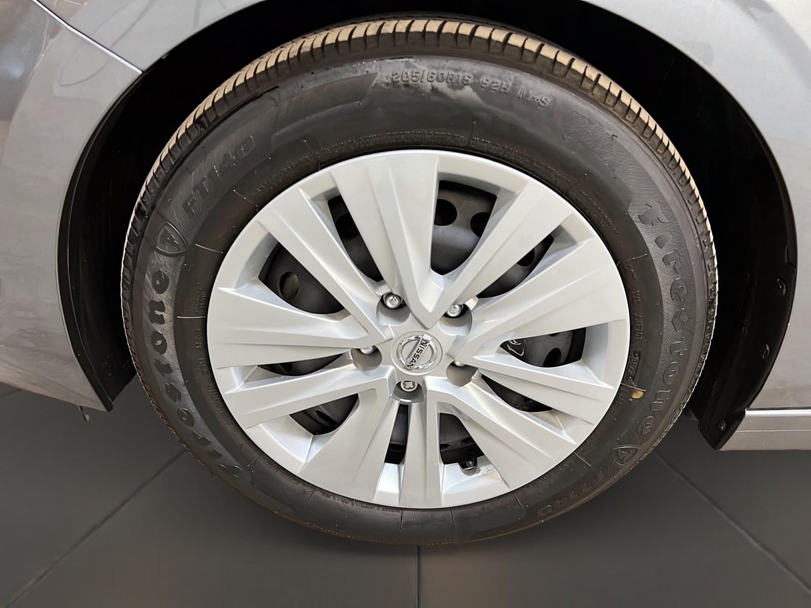 Nissan Sentra S PLUS 2022 - image #24