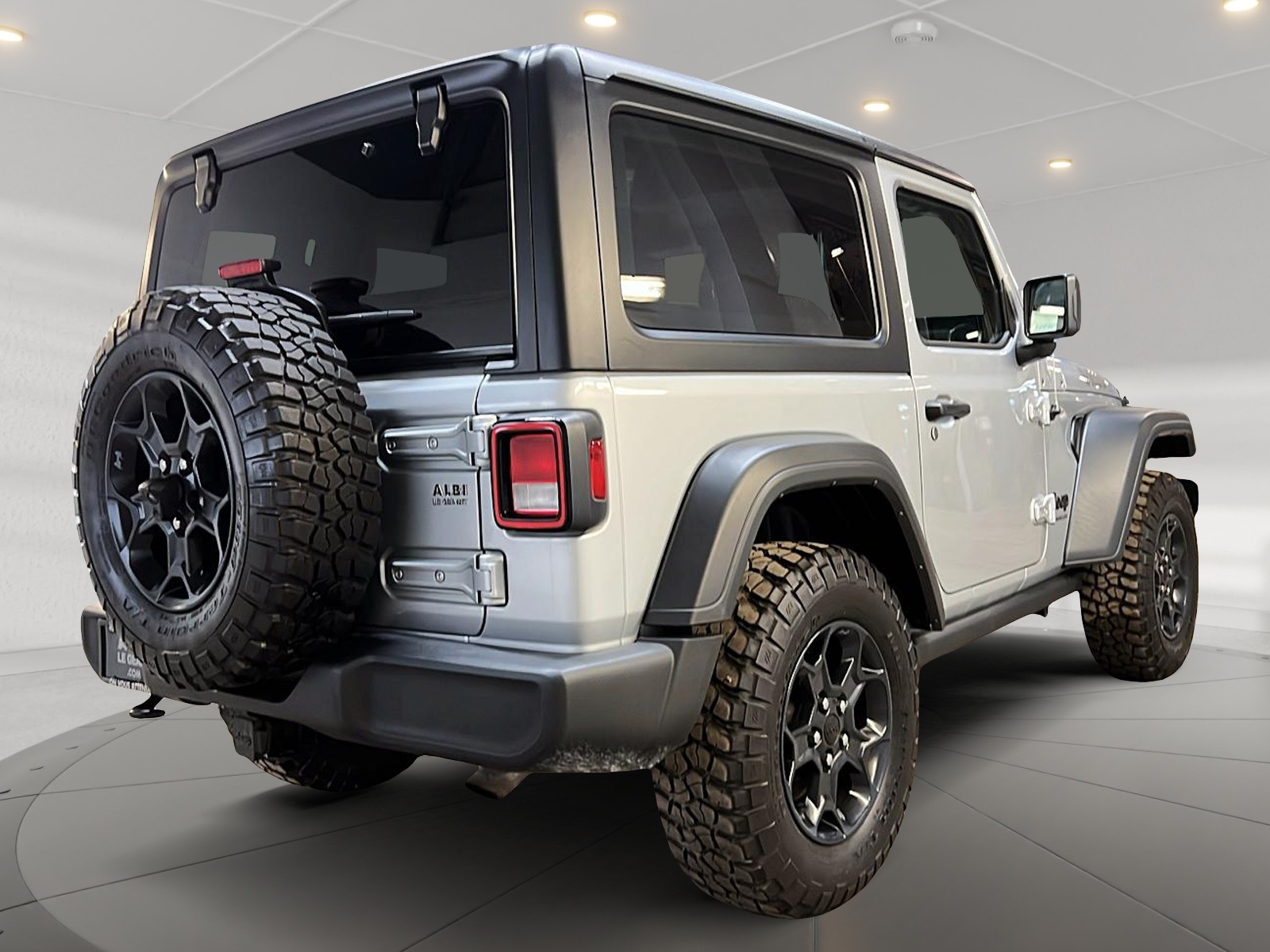 Jeep Wrangler WILLY'S SPORT 4X4 2023 - image #4