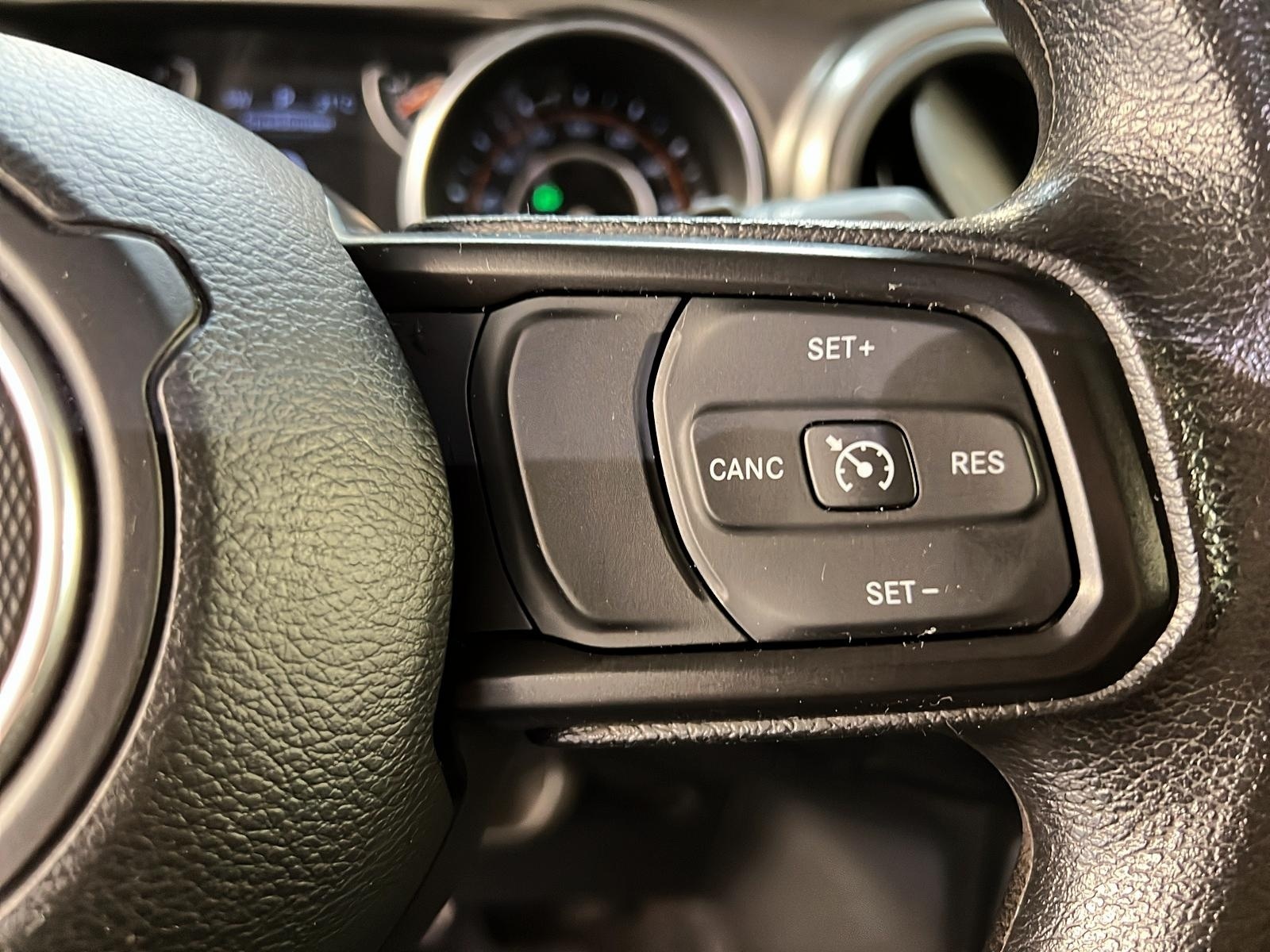 Jeep Wrangler WILLY'S SPORT 4X4 2023 - image #18