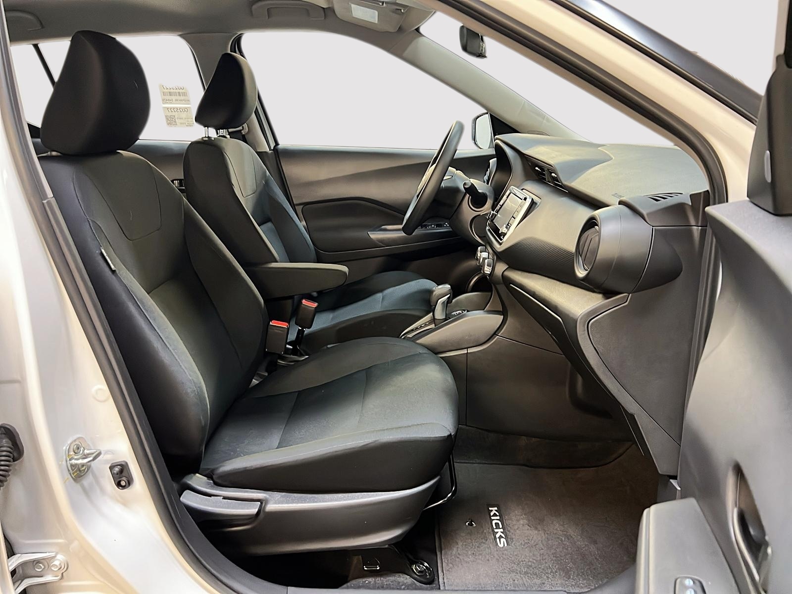 Nissan Kicks S 2024 - image #8