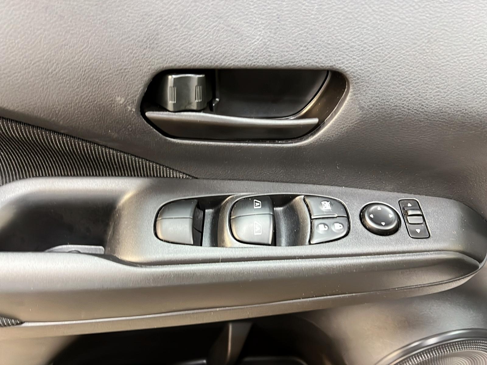 Nissan Kicks S 2024 - image #21