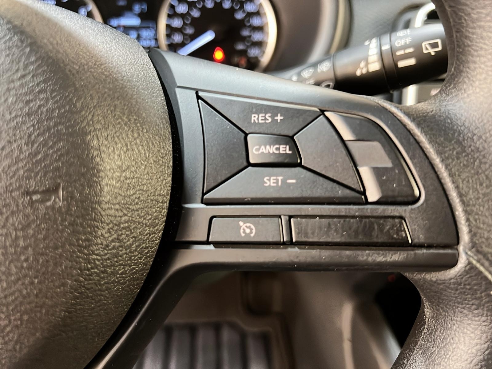 Nissan Kicks S 2024 - image #18