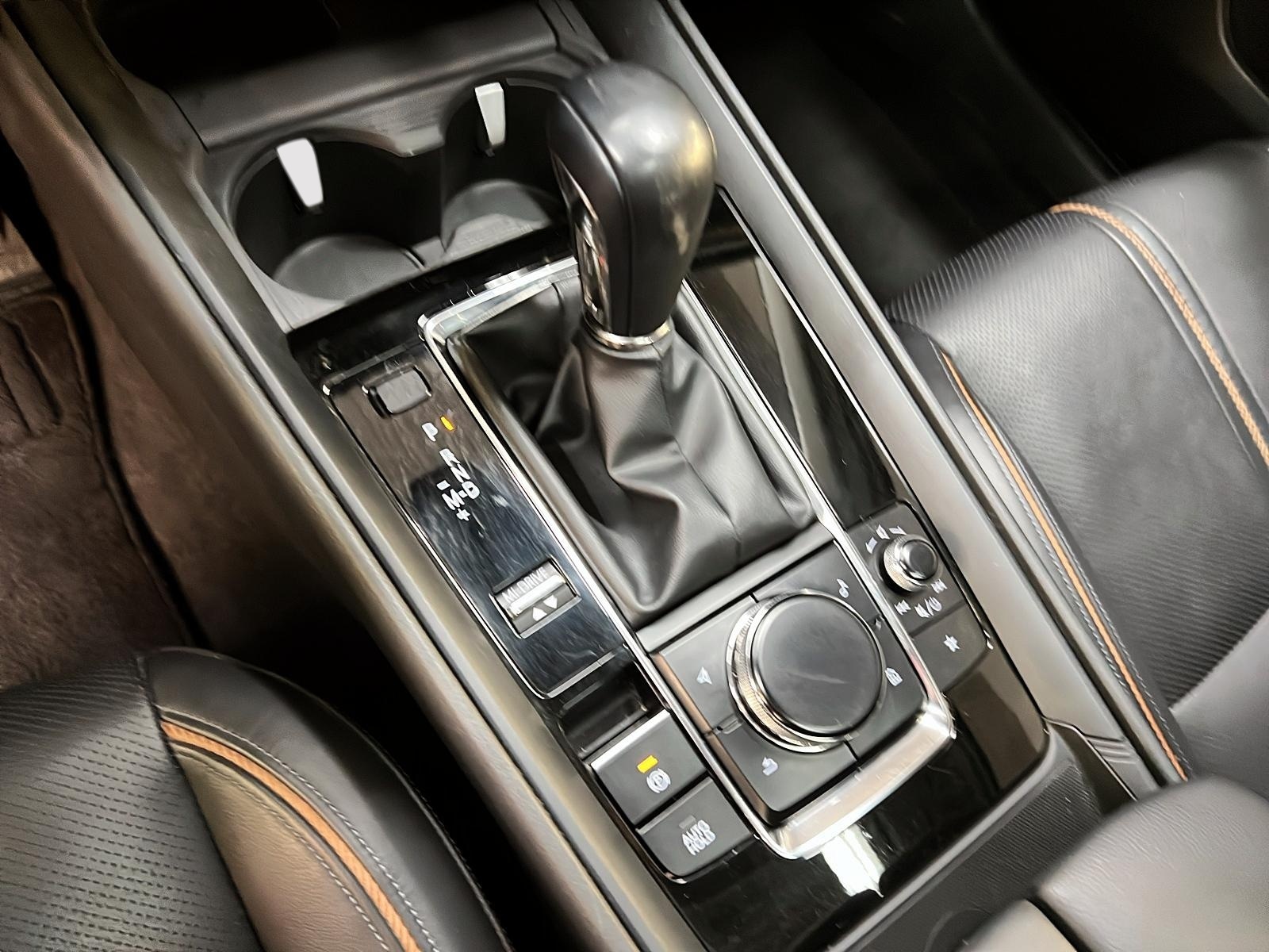 Mazda CX-50 GT TURBO CUIR TOIT PANO NAV 4RM 2024 - image #16