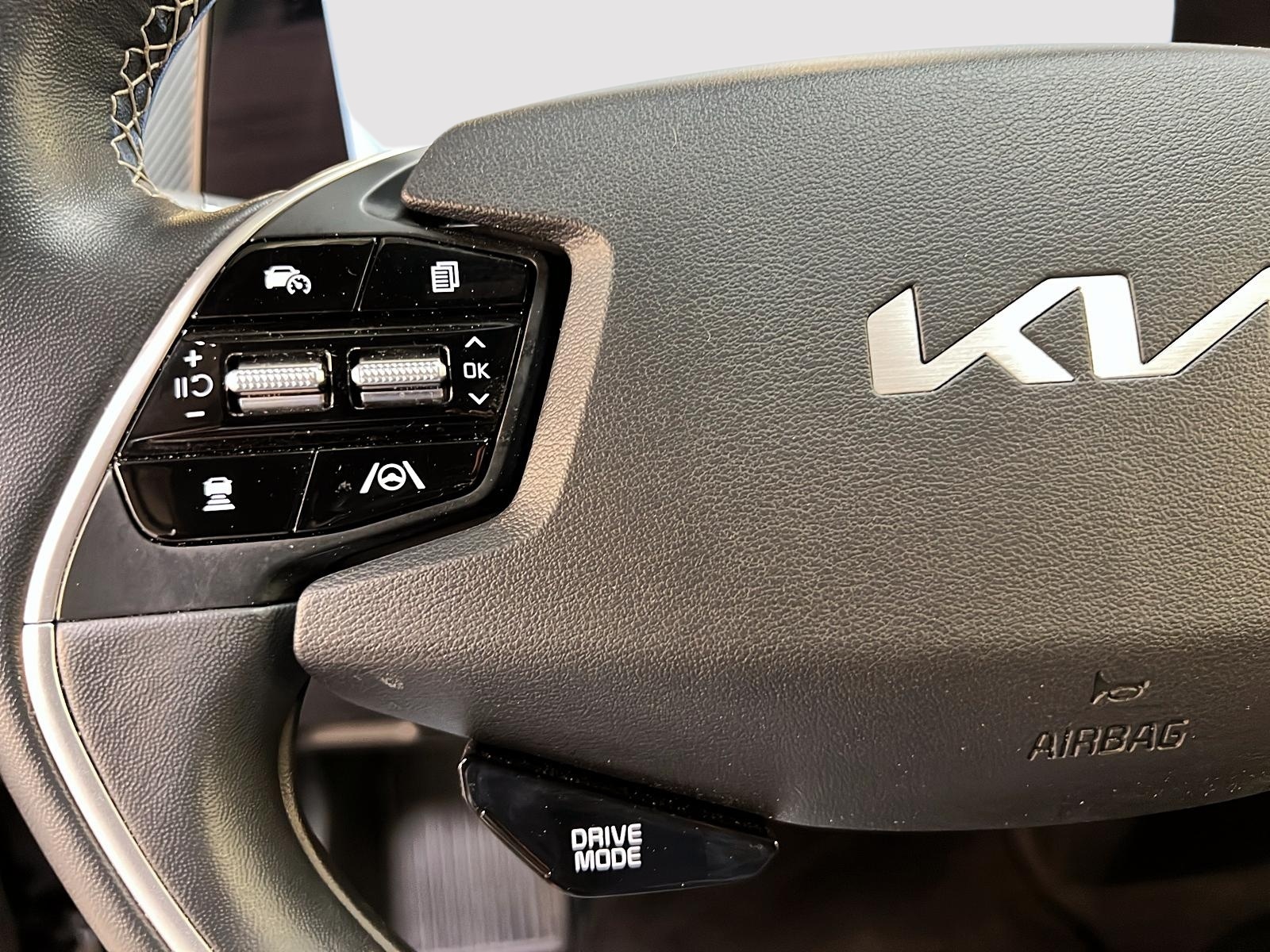 Kia EV6 LAND GT LINE 1 CUIR NAV 4RM 2024 - image #21