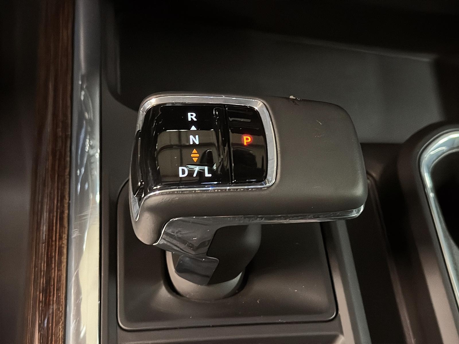 GMC Sierra 1500 ELEVATION X31 GR PRIVILEGE CREW CAB 4X4 2024 - image #14