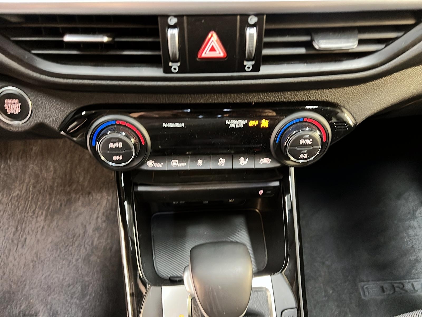 Kia Forte EX PREMIUM TOIT 2023 - image #15