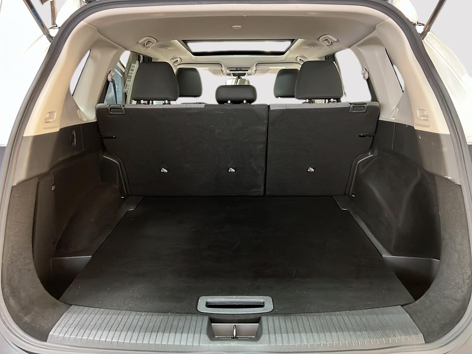 Nissan Rogue 2022 - Image #13