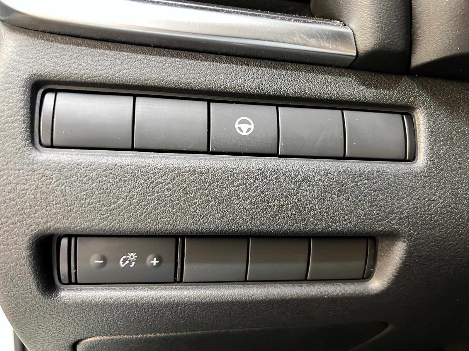 Nissan Rogue 2022 - Image #21