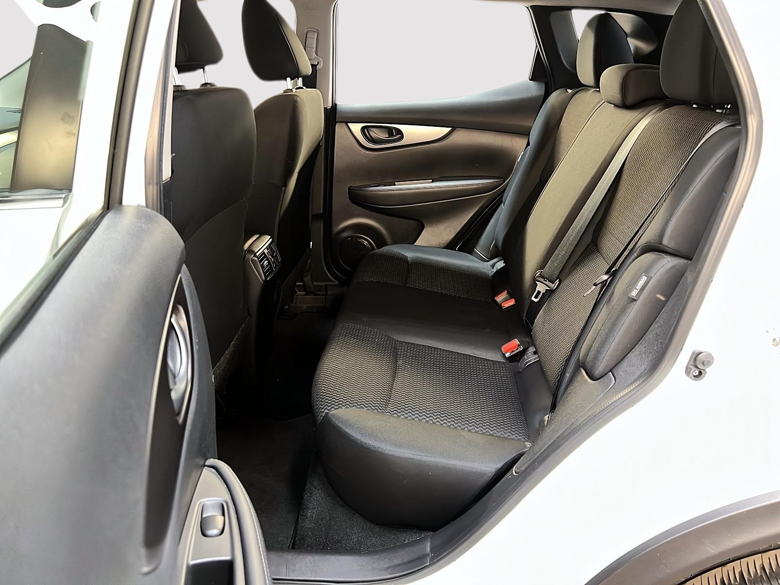 Nissan Qashqai S 4RM 2023 - image #9