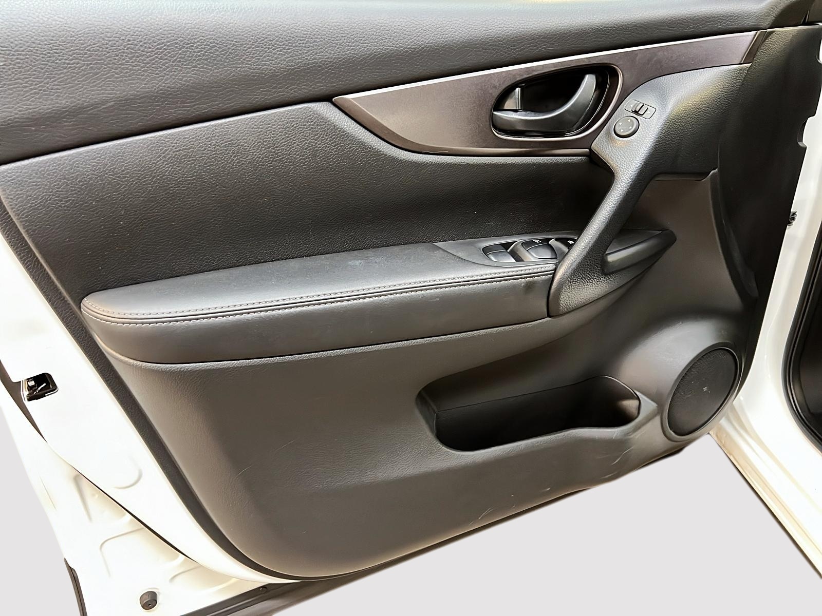 Nissan Qashqai S 4RM 2023 - image #22