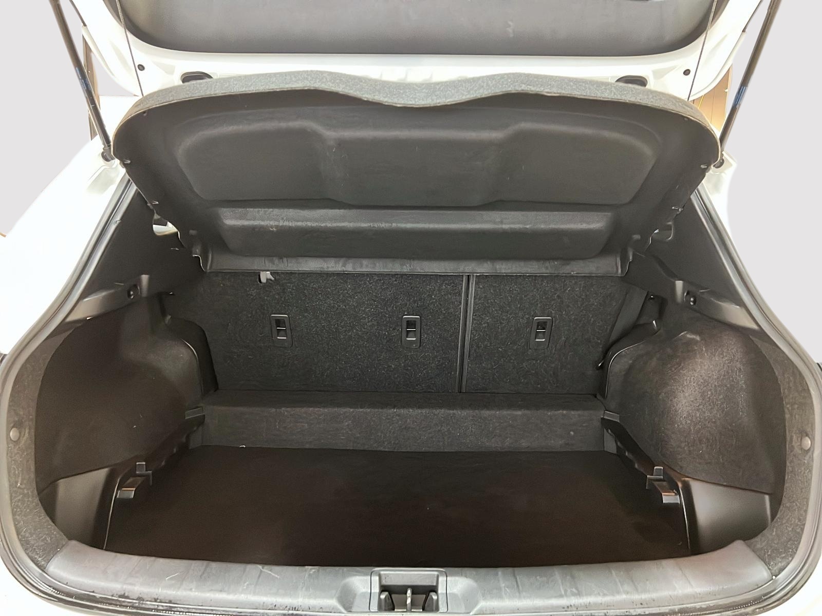 Nissan Qashqai S 4RM 2023 - image #12