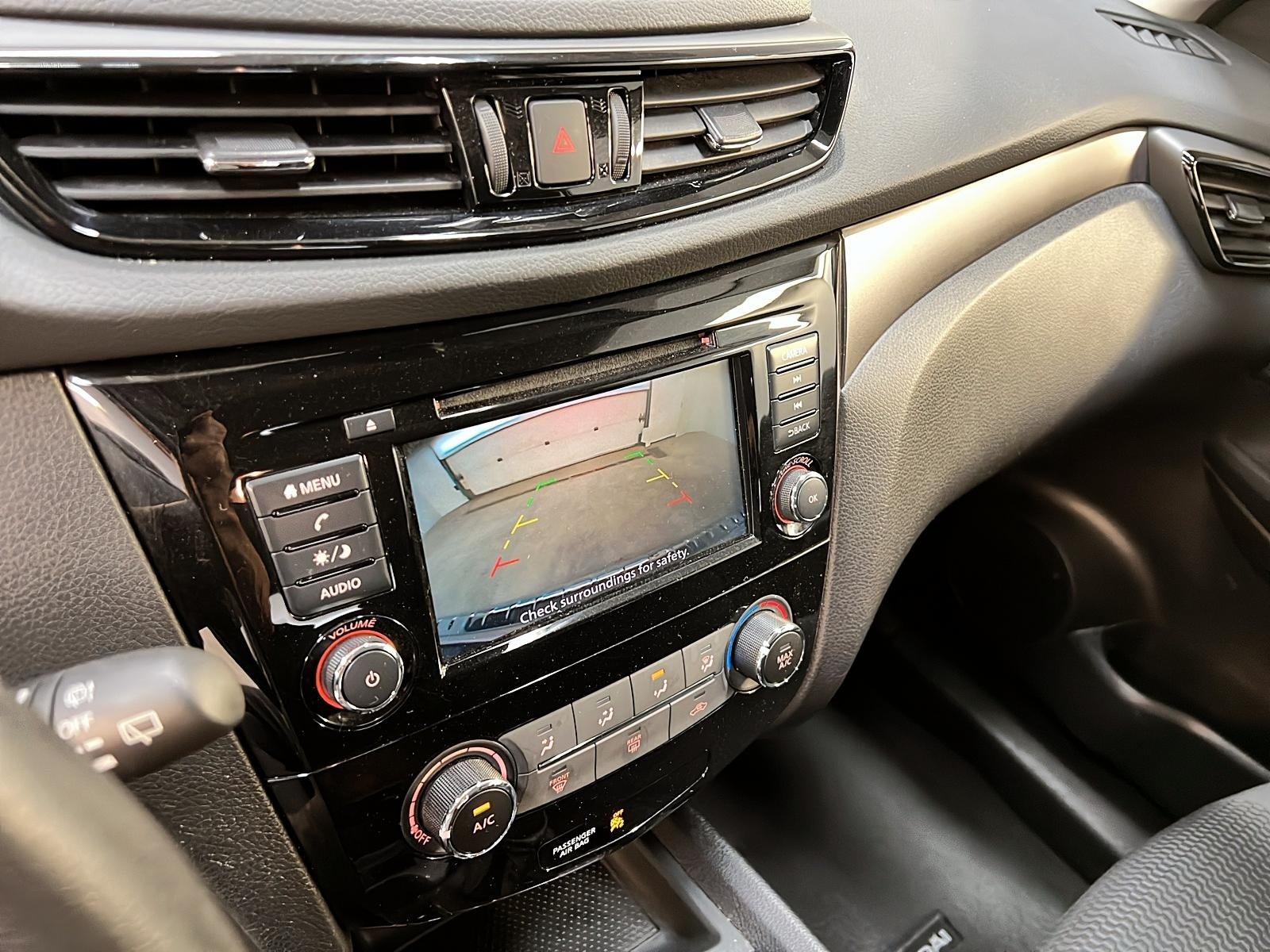 Nissan Qashqai S 4RM 2023 - image #17