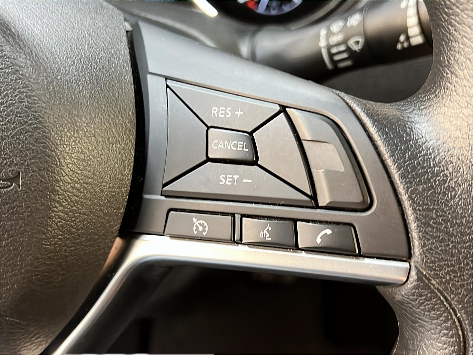 Nissan Qashqai S 2023 - image #18