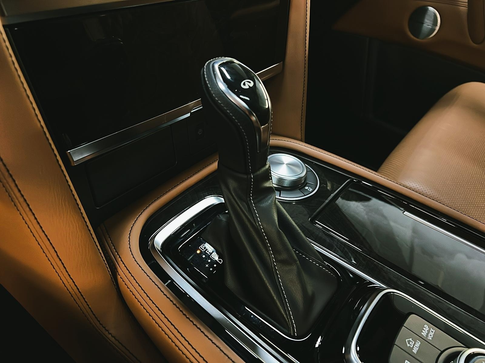 Infiniti QX80 LUXE PREMIUM CUIR TOIT NAV 4RM 2023 - image #20