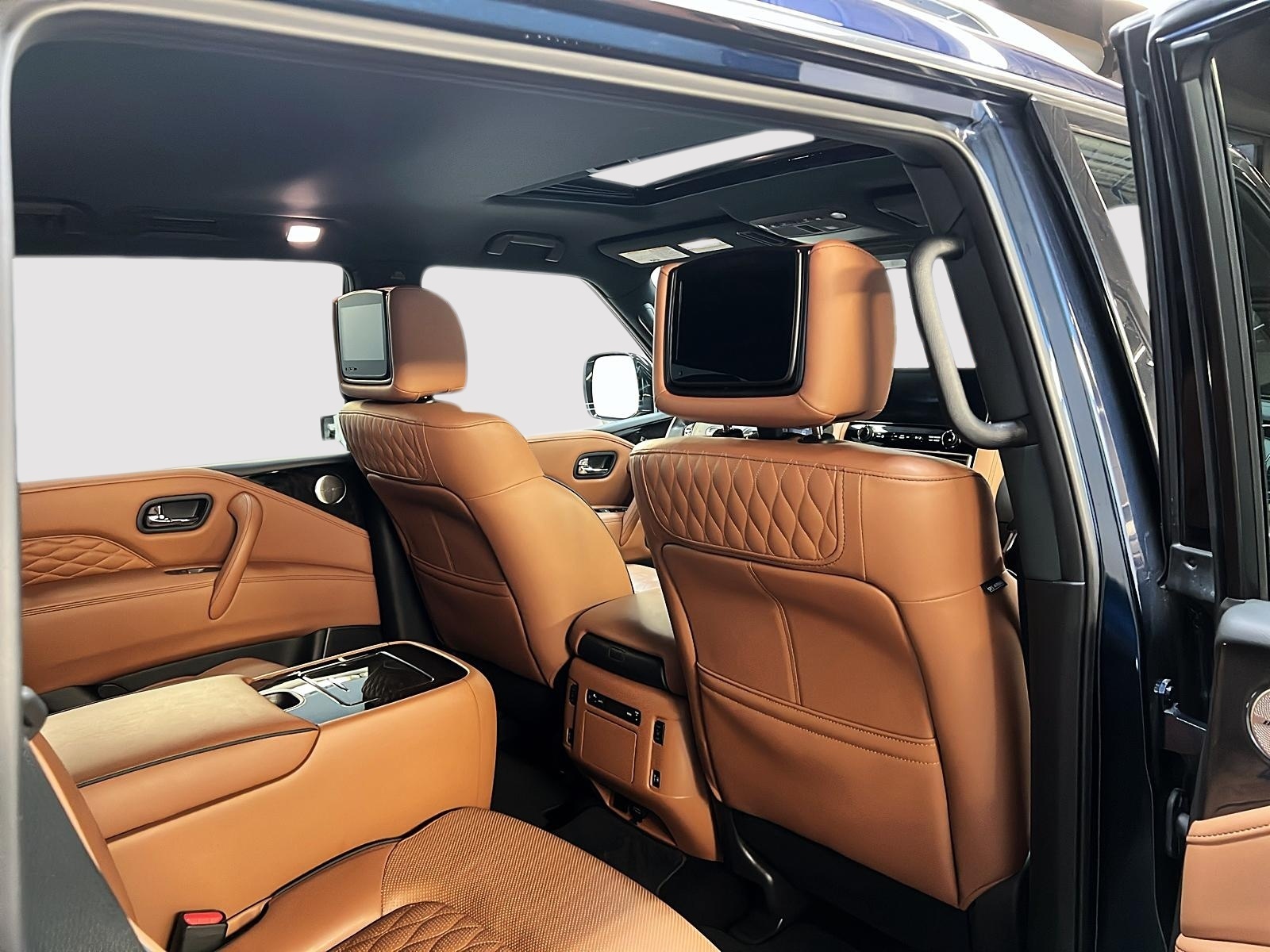 Infiniti QX80 LUXE PREMIUM CUIR TOIT NAV 4RM 2023 - image #11