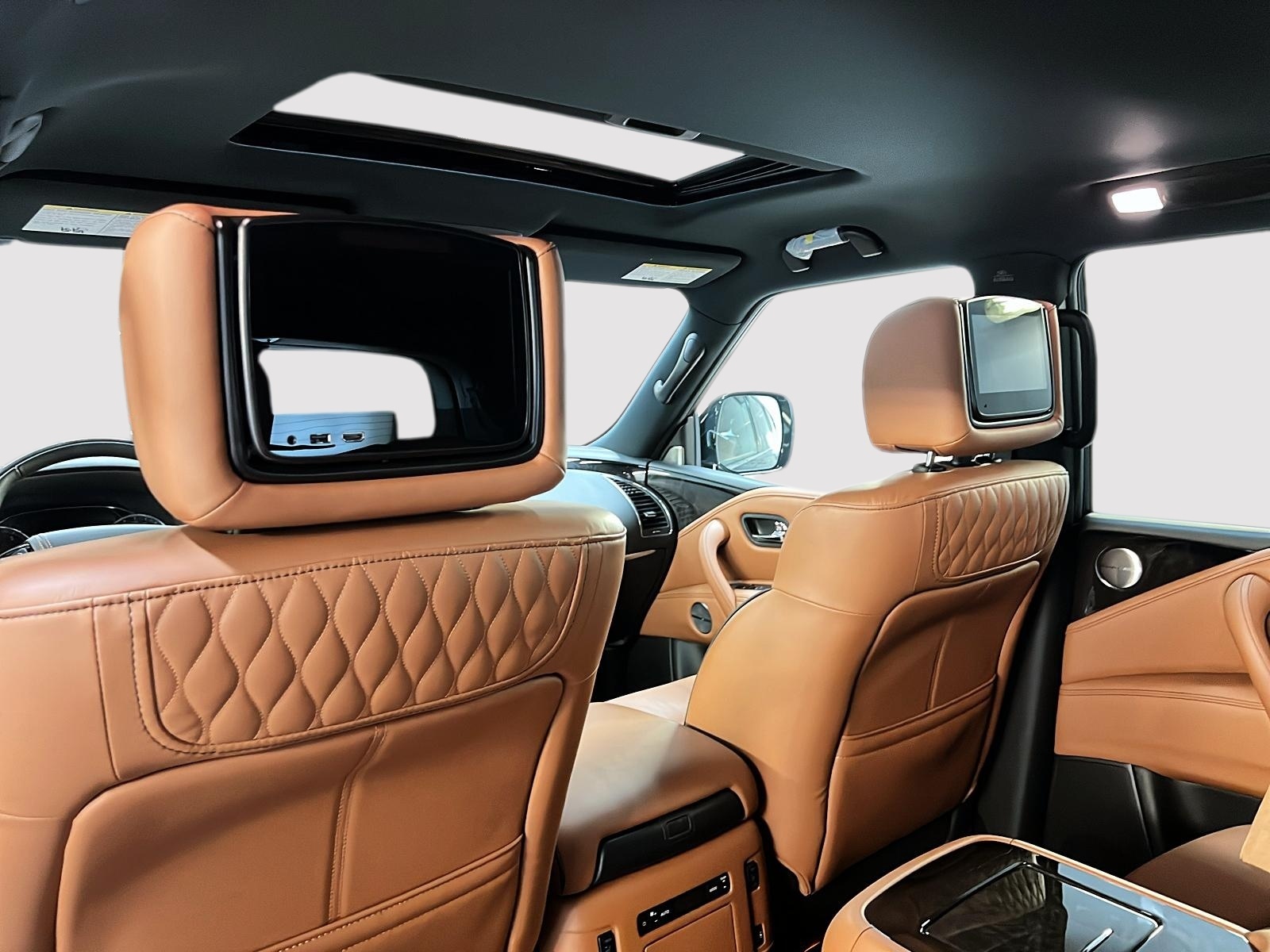 Infiniti QX80 LUXE PREMIUM CUIR TOIT NAV 4RM 2023 - image #30