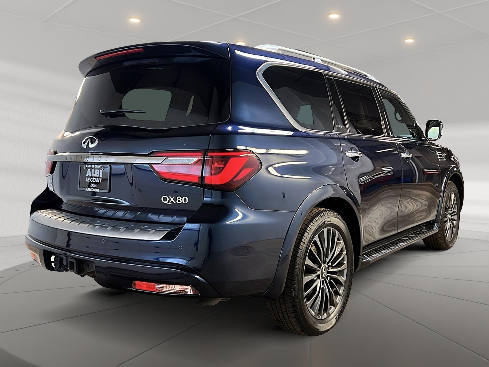 Infiniti QX80 LUXE PREMIUM CUIR TOIT NAV 4RM 2023 - image #4