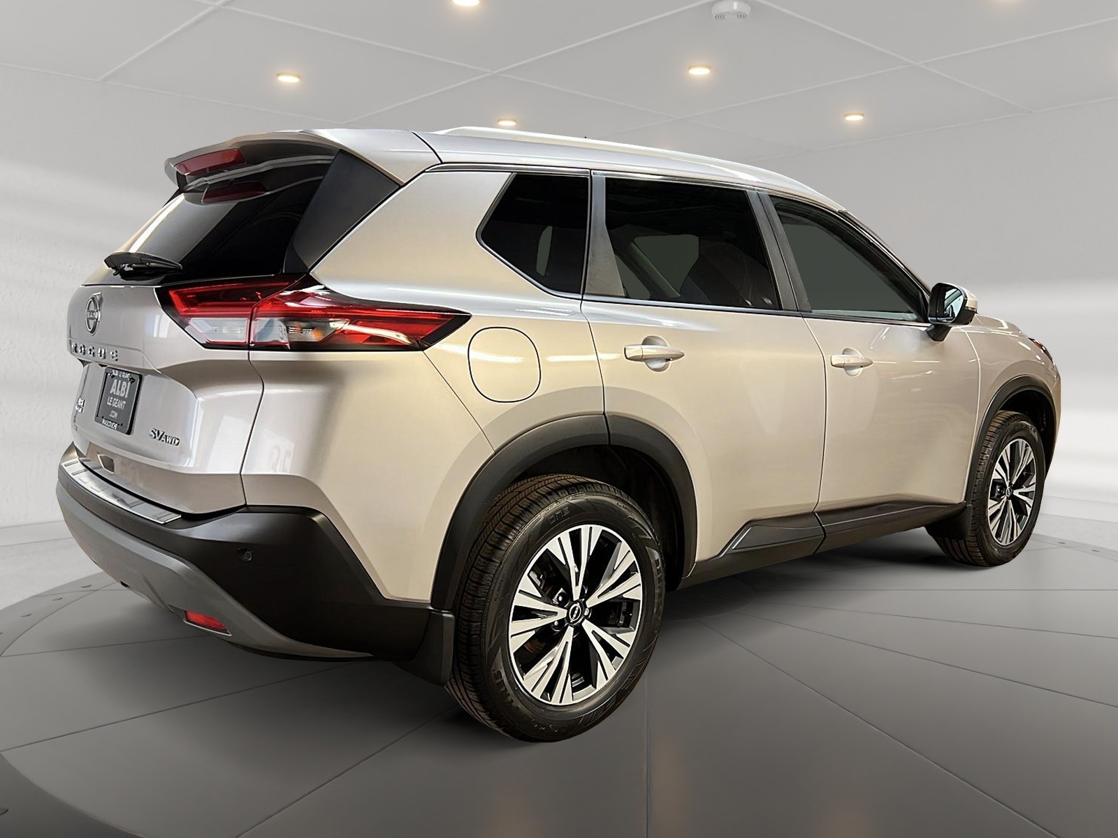 Nissan Rogue SV TOIT PANO 4RM 2023 - image #4