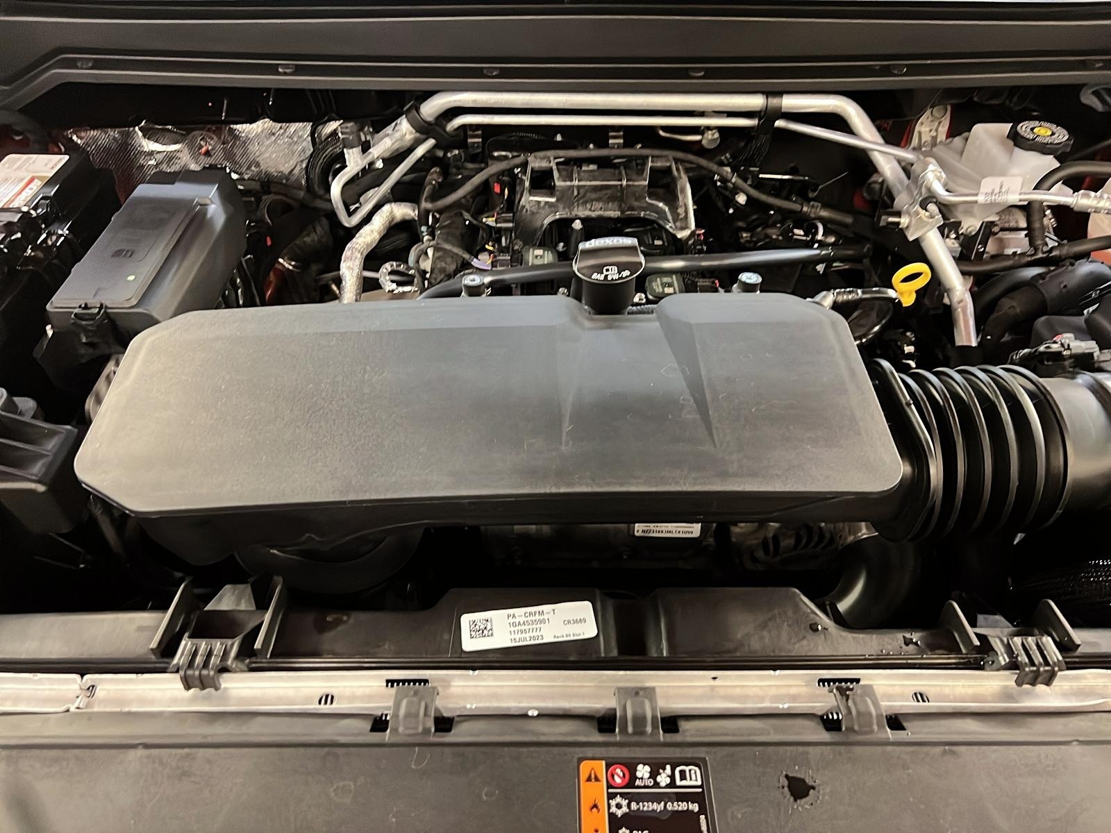 Chevrolet Colorado WT CREW CAB 4X4 2023 - image #11