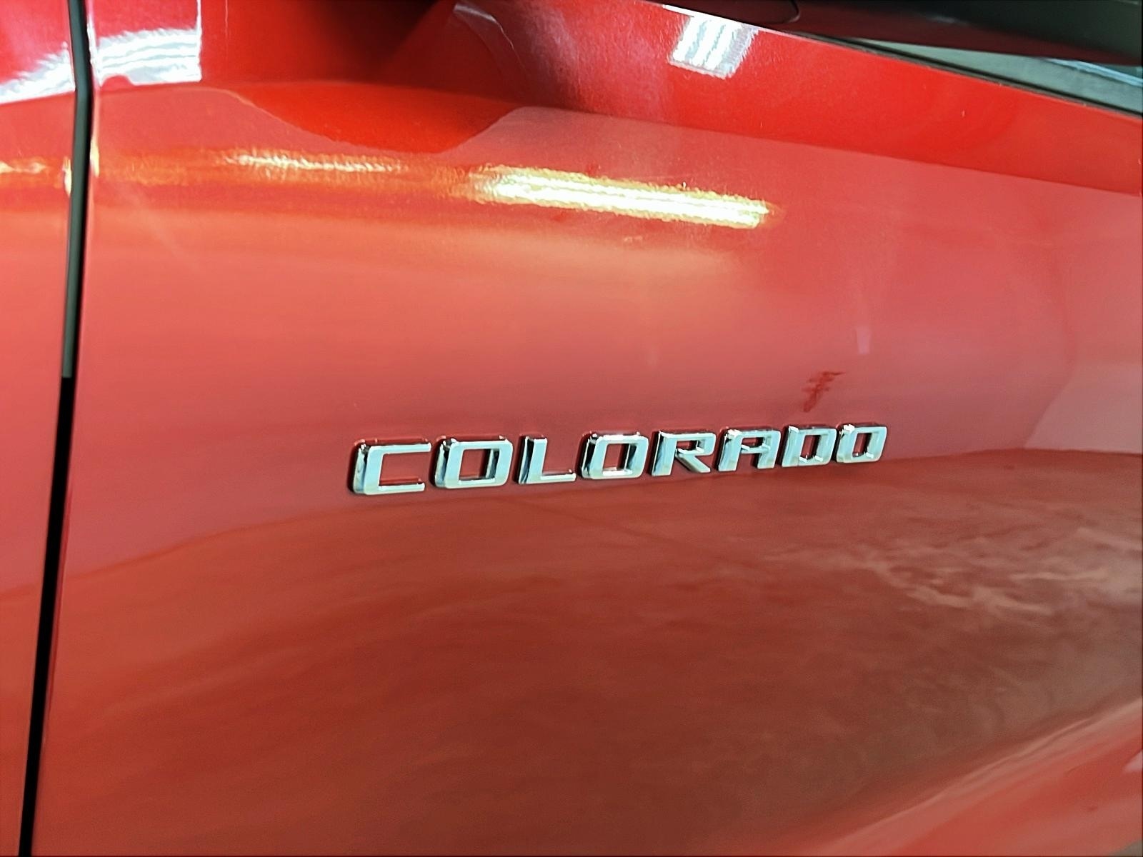 Chevrolet Colorado WT PREFERRED CREW CAB 4X4 2023 - image #23